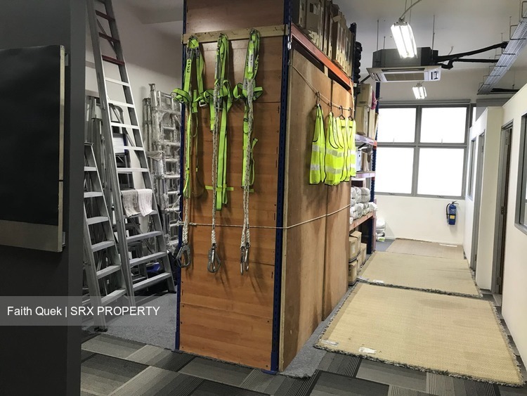 Bizlink Centre (D14), Warehouse #185396132